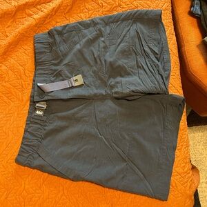 Men’s REI shorts Navy blue